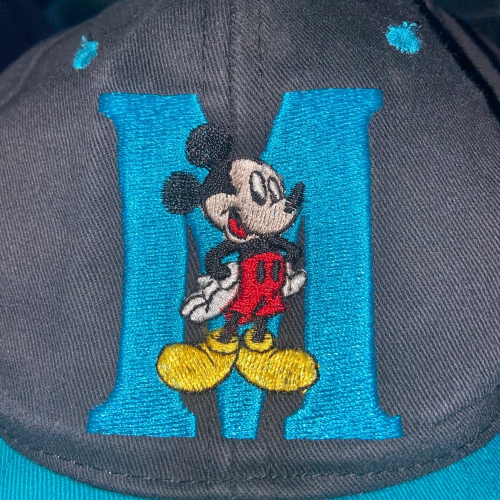 🖤 Vintage Mickey Mouse Snapback